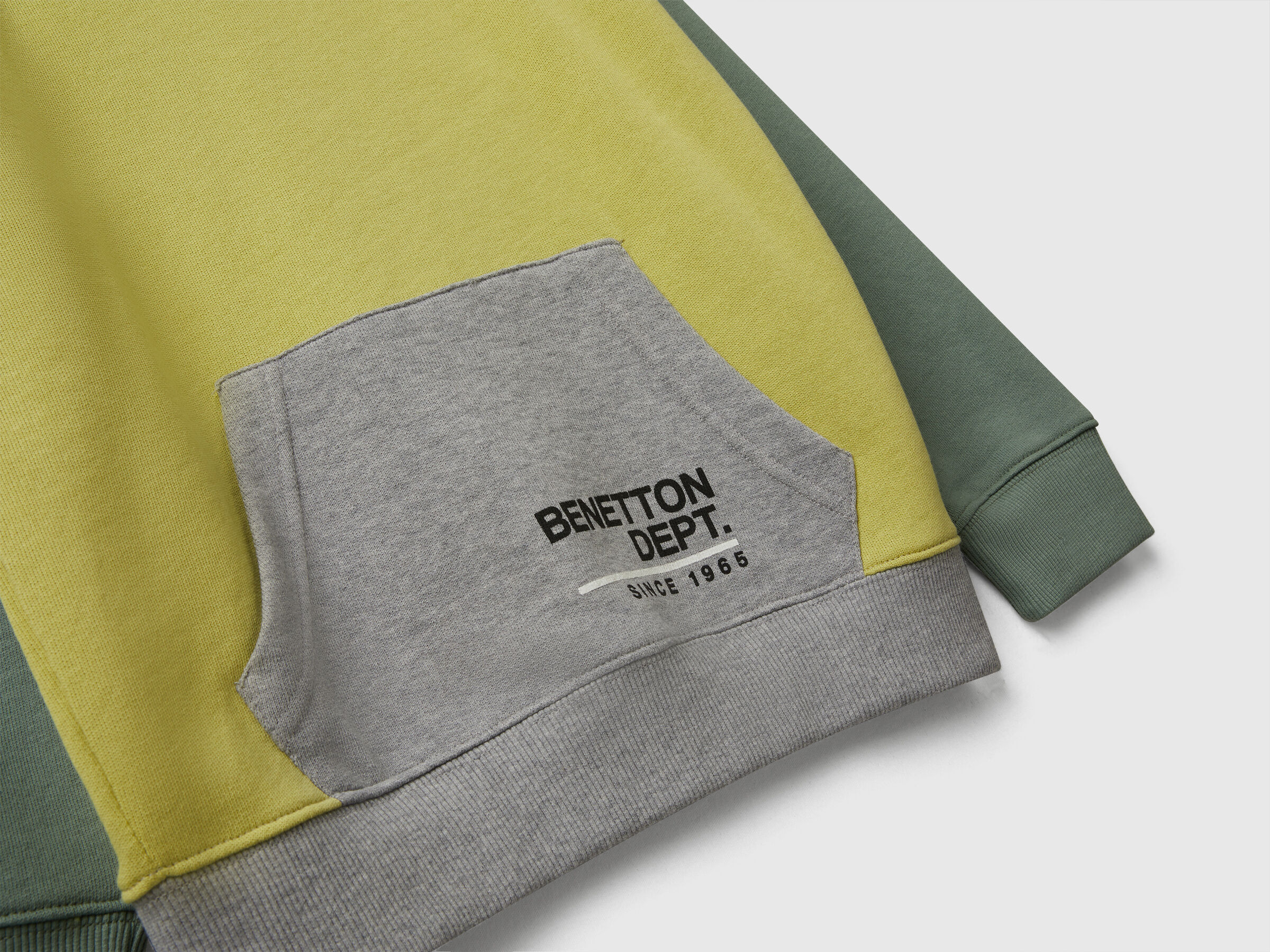 SWEATER W/HOOD Garçon image number 3